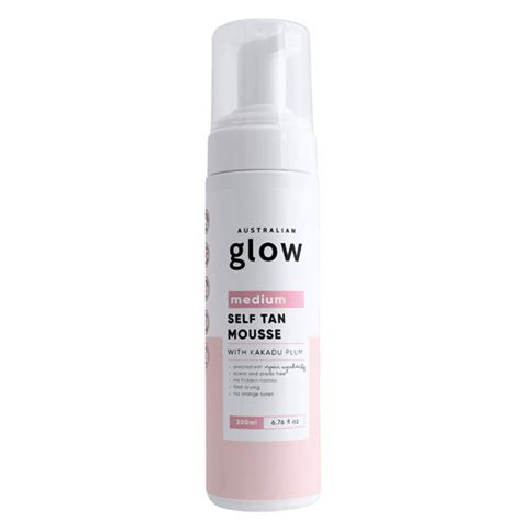 Australian Glow Self Tan Mousse Medium 200 ml .